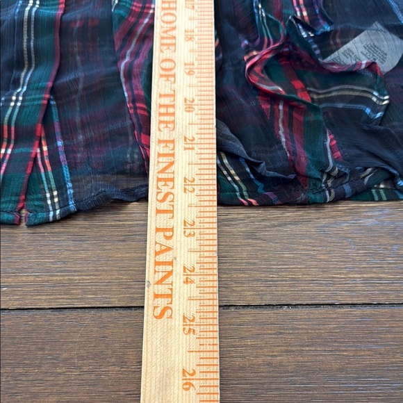 J. Crew Ruffle-front top in tartan crinkle cupro Size 0 - Picture 6 of 9